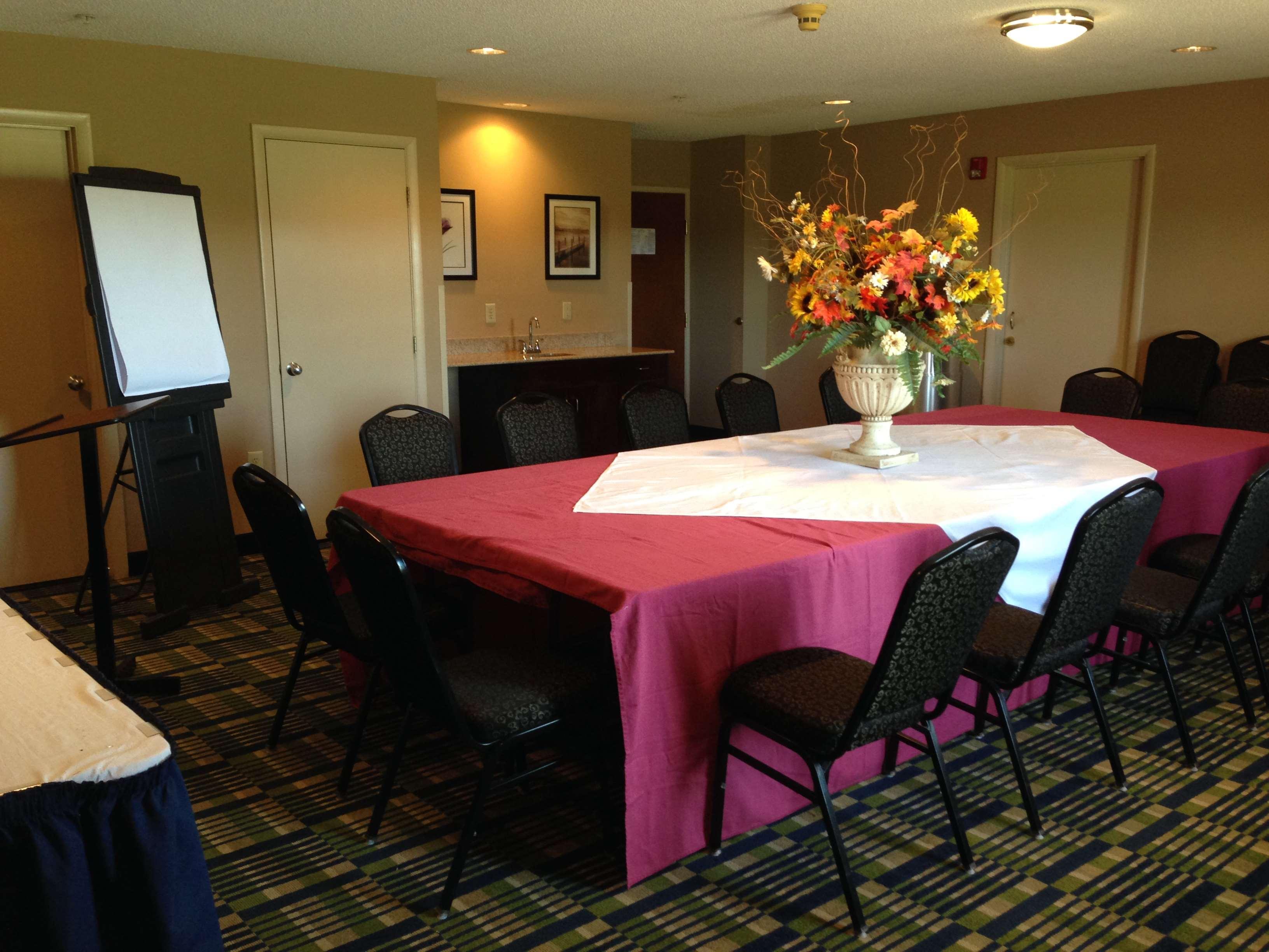 Surestay Plus Hotel By Best Western Roanoke Rapids I-95 Facilidades foto